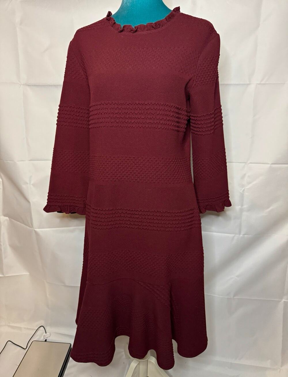 Shoshanna Burgundy Knit V-Neck 3/4 Sleeve A-Line Ruffle Dress 8